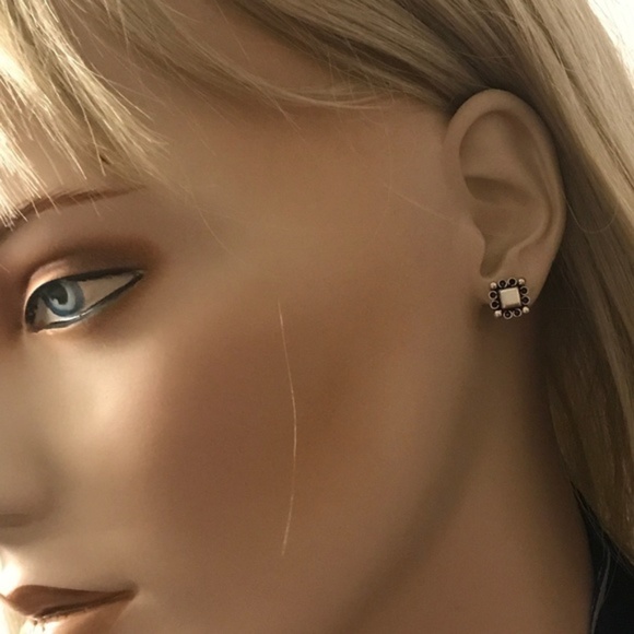 Taxco Artisan Blackened Sterling Silver Square Earrings! 925 NEW on package - Picture 2 of 4